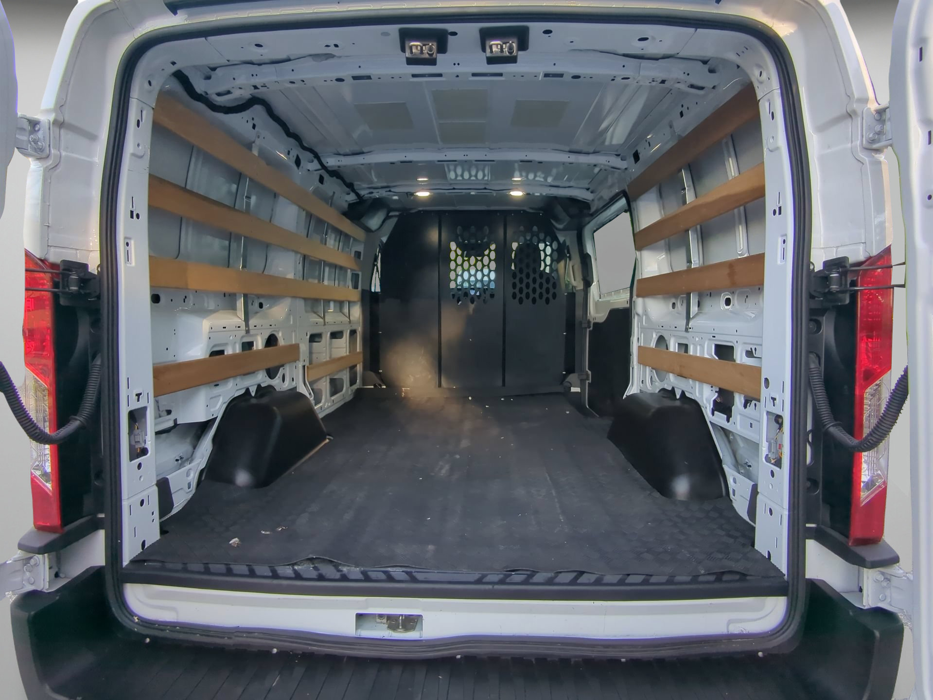 Certified 2025 Ford Transit 250 Low Roof w/ Exterior Upgrade Package RWD image 46