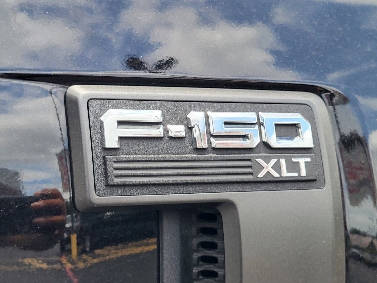 Certified 2023 Ford F150 XLT w/ Equipment Group 302A High RWD image 12