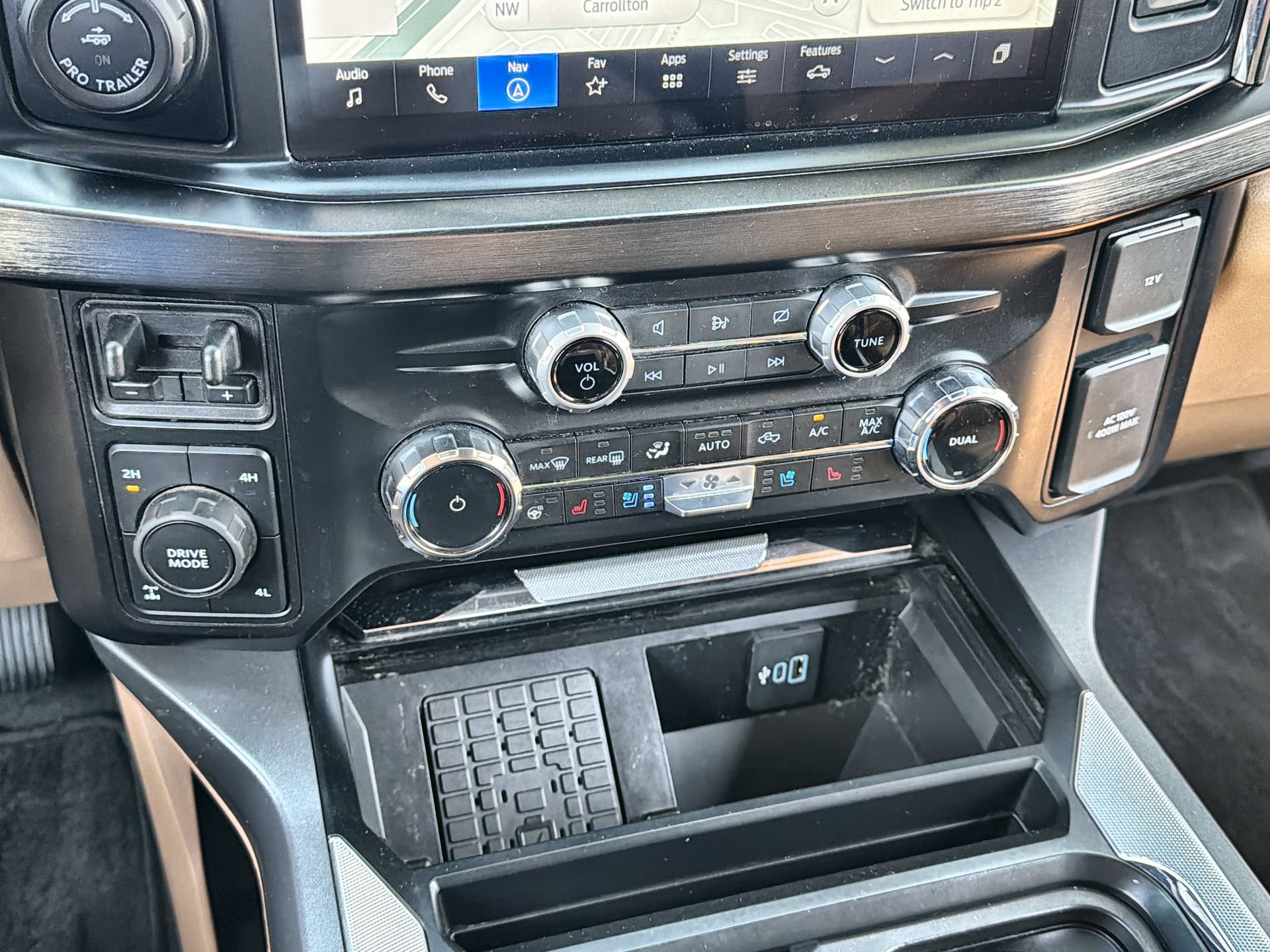 Certified 2023 Ford F250 Lariat w/ Lariat Ultimate Package AWD/4WD image 19