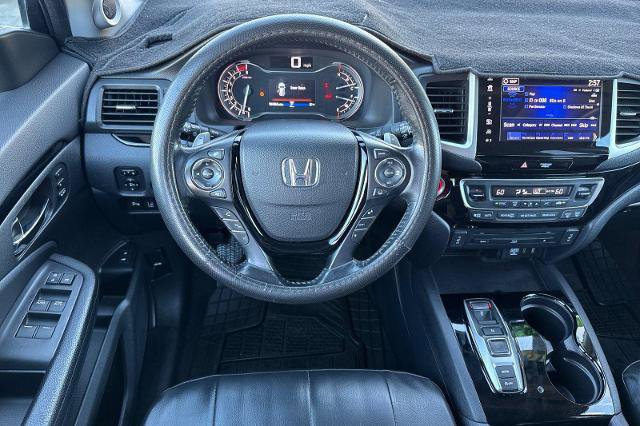Used 2018 Honda Pilot Touring image 12