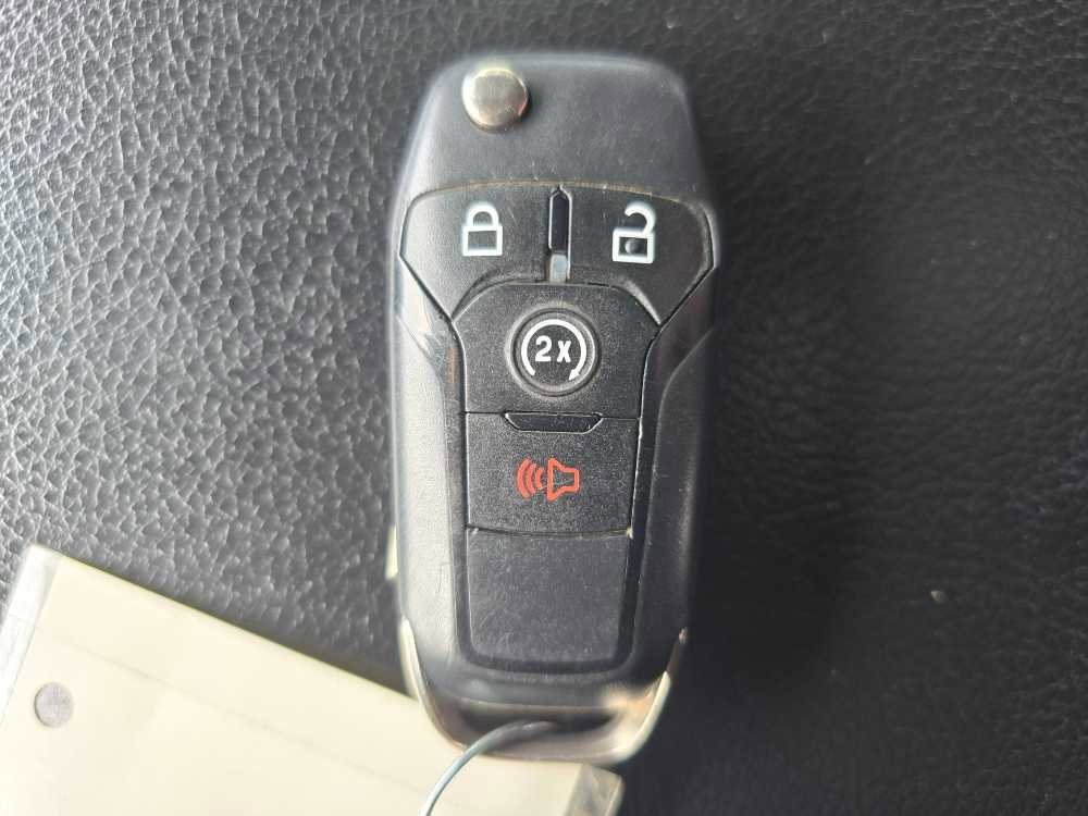 Certified 2021 Ford F350 Lariat image 24