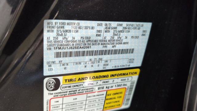 Certified 2025 Ford Expedition Active AWD/4WD image 29