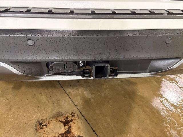 Certified 2024 Ford Explorer XLT w/ Equipment Group 202A AWD/4WD image 30