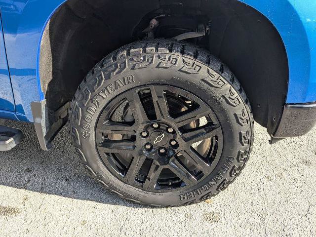 Used 2023 Chevrolet Silverado 1500 LT Trail Boss AWD/4WD image 11