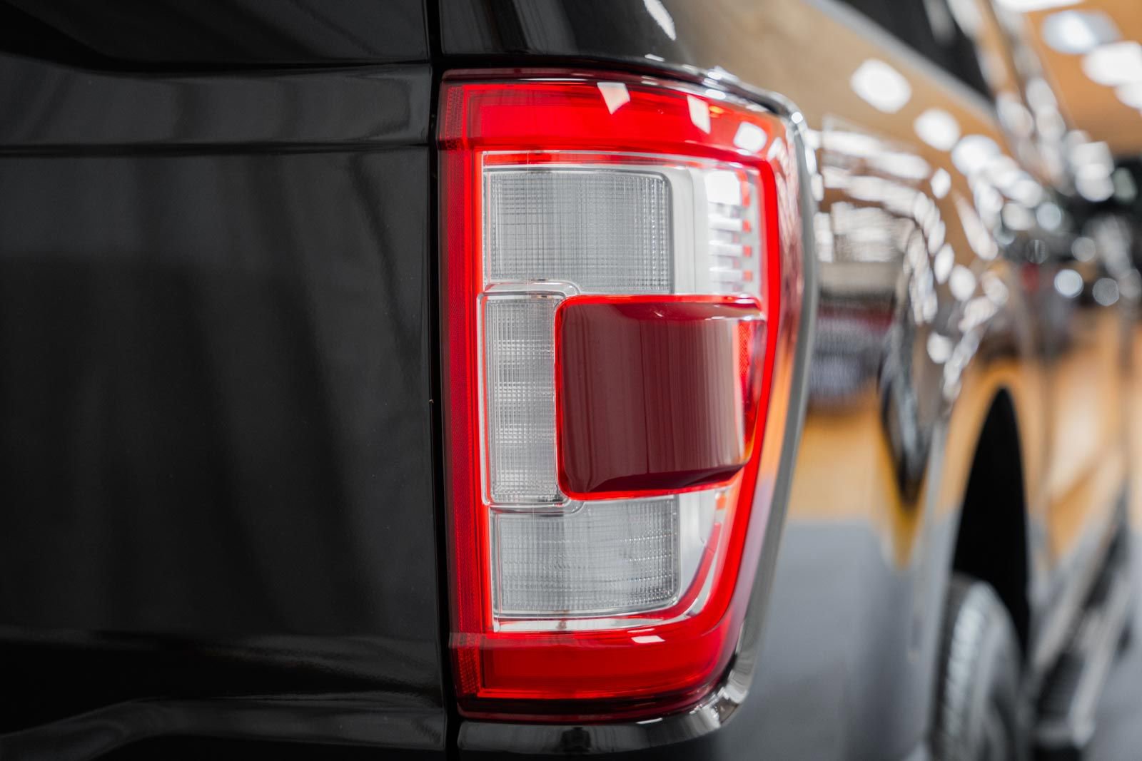 Certified 2023 Ford F150 Lariat w/ Equipment Group 502A High image 7