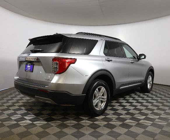 Certified 2023 Ford Explorer XLT w/ Equipment Group 202A image 5