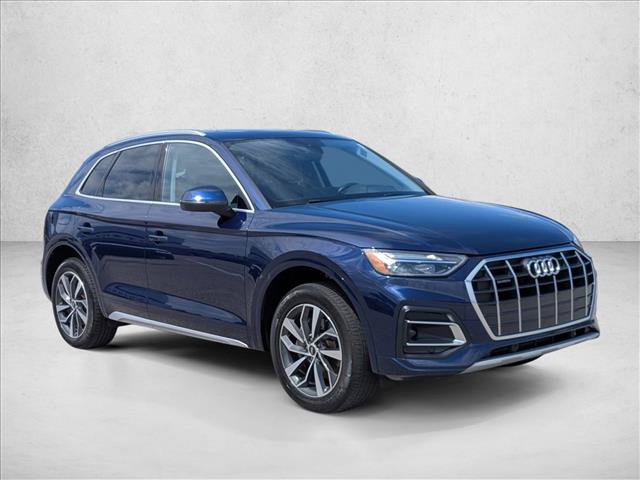 Used 2021 Audi Q5 2.0T Premium w/ Convenience Package AWD/4WD image 3