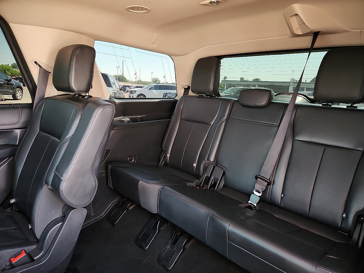 Certified 2023 Ford Expedition XLT AWD/4WD image 5