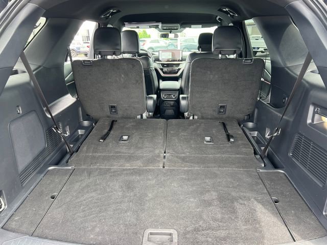 Certified 2025 Ford Explorer ST-Line AWD/4WD image 7