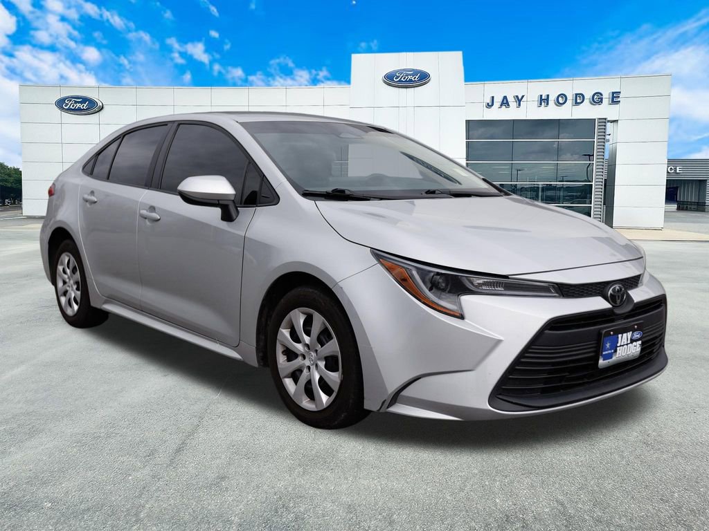 Used 2024 Toyota Corolla LE