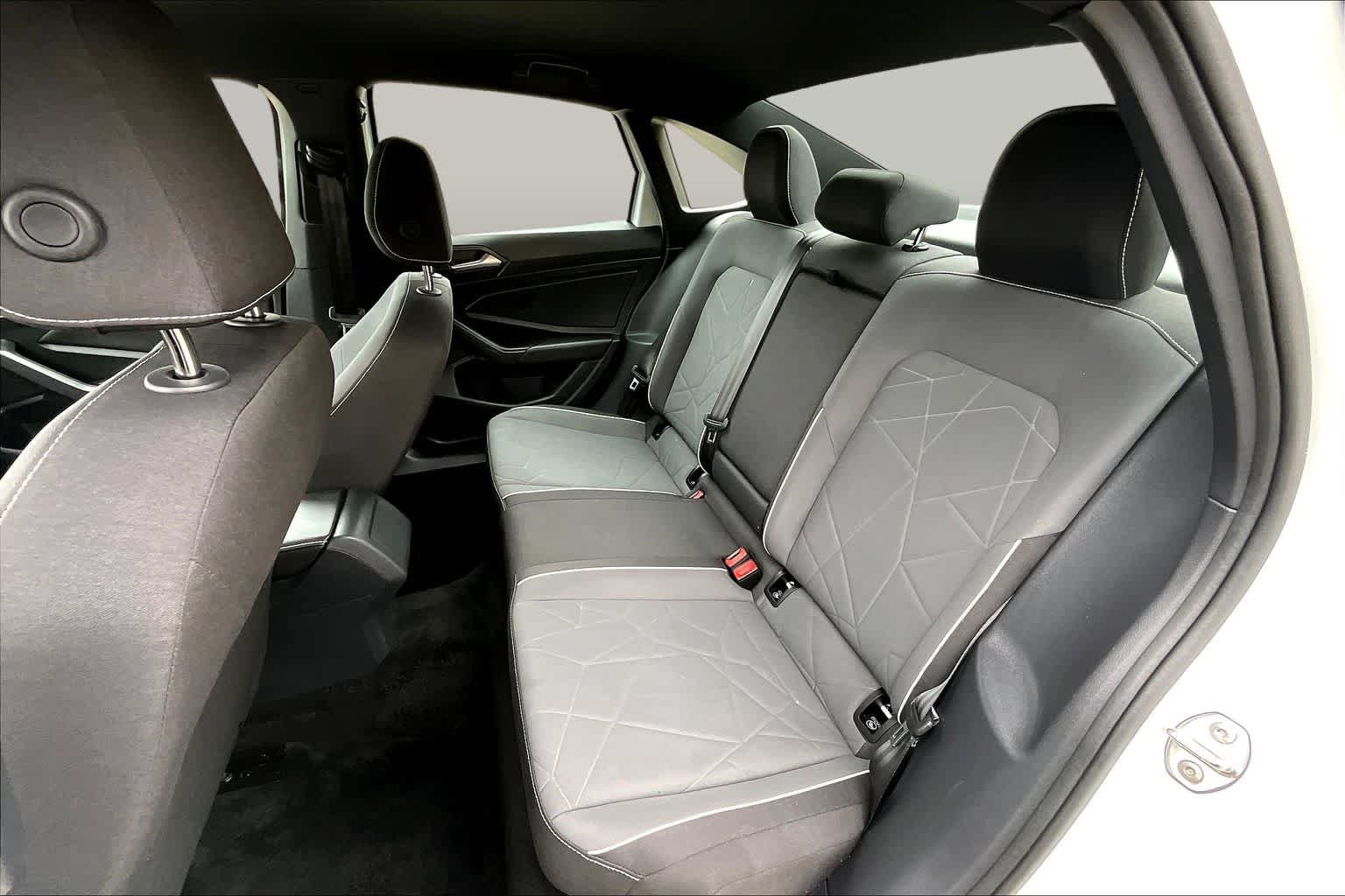 Used 2025 Volkswagen Jetta Sport FWD image 21