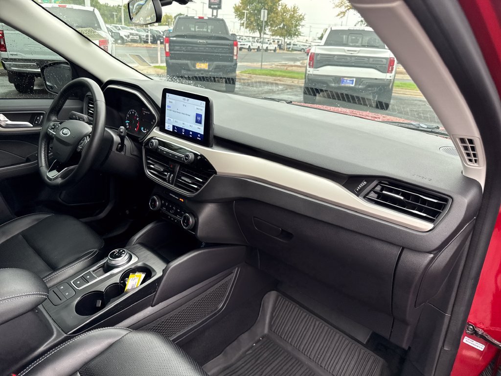 Certified 2022 Ford Escape SEL AWD/4WD image 30