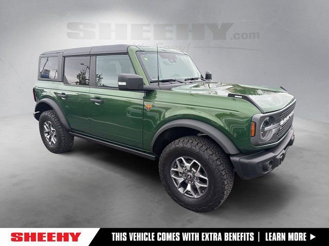 Certified 2025 Ford Bronco Badlands AWD/4WD image 1