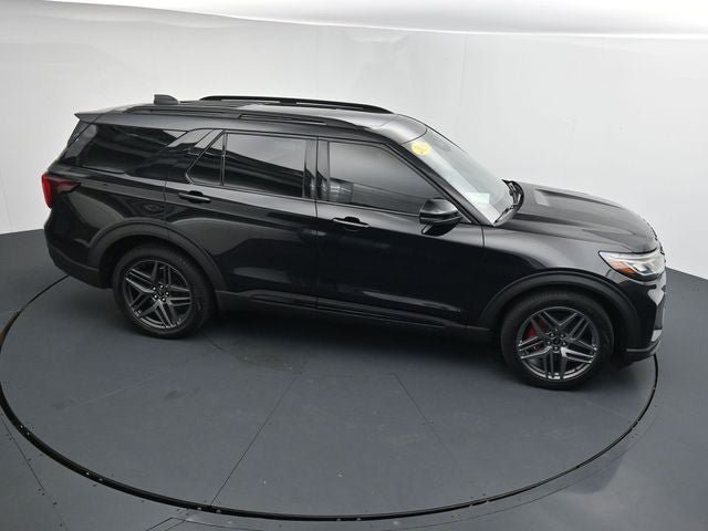 Certified 2025 Ford Explorer ST AWD/4WD image 33