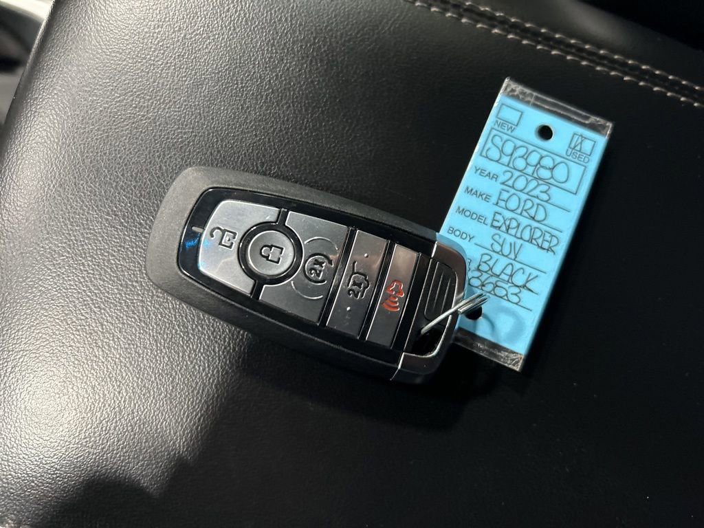 Certified 2023 Ford Explorer XLT w/ Equipment Group 202A image 26