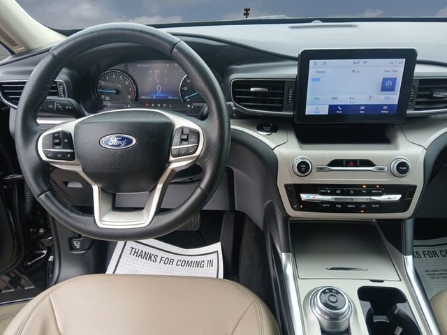 Certified 2024 Ford Explorer XLT w/ Equipment Group 202A AWD/4WD image 10