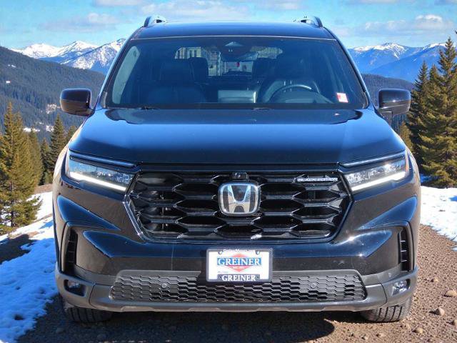 Used 2025 Honda Pilot Black Edition image 8