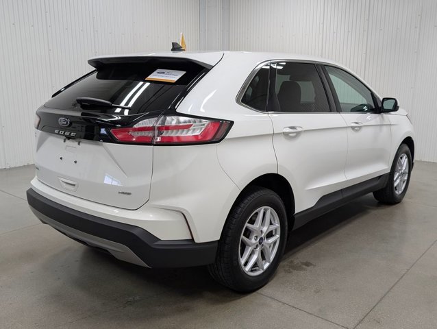 Certified 2022 Ford Edge SEL w/ Convenience Package image 6