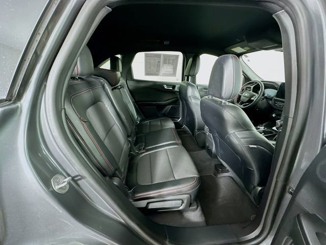 Certified 2023 Ford Escape ST-Line Select w/ Tech Pack #2 image 33