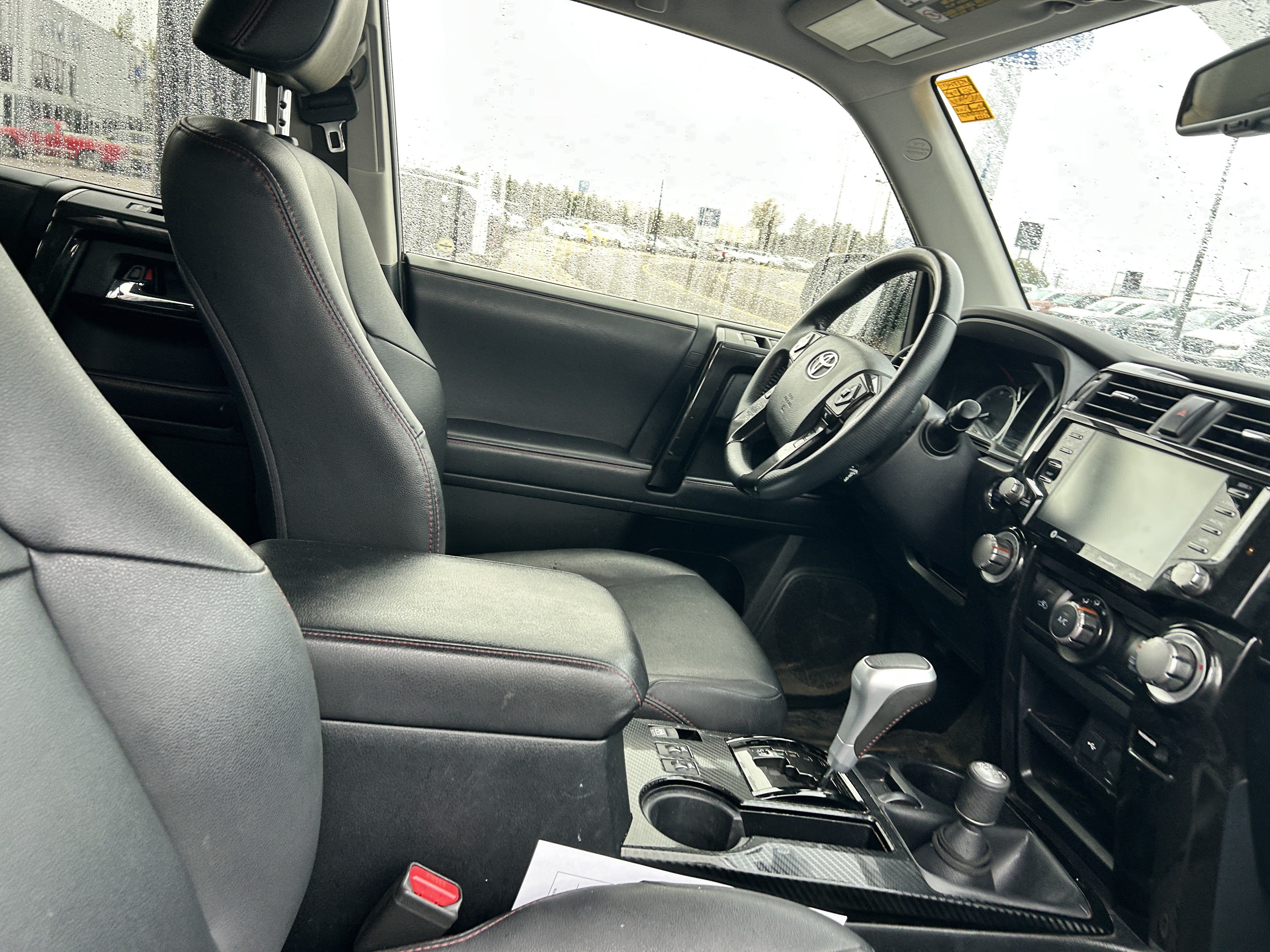 Used 2022 Toyota 4Runner TRD Off-Road Premium AWD/4WD image 13