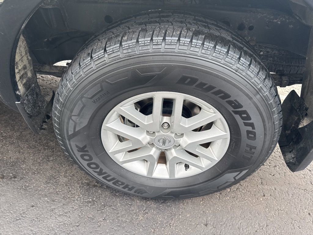 Used 2021 Nissan Frontier SV image 43