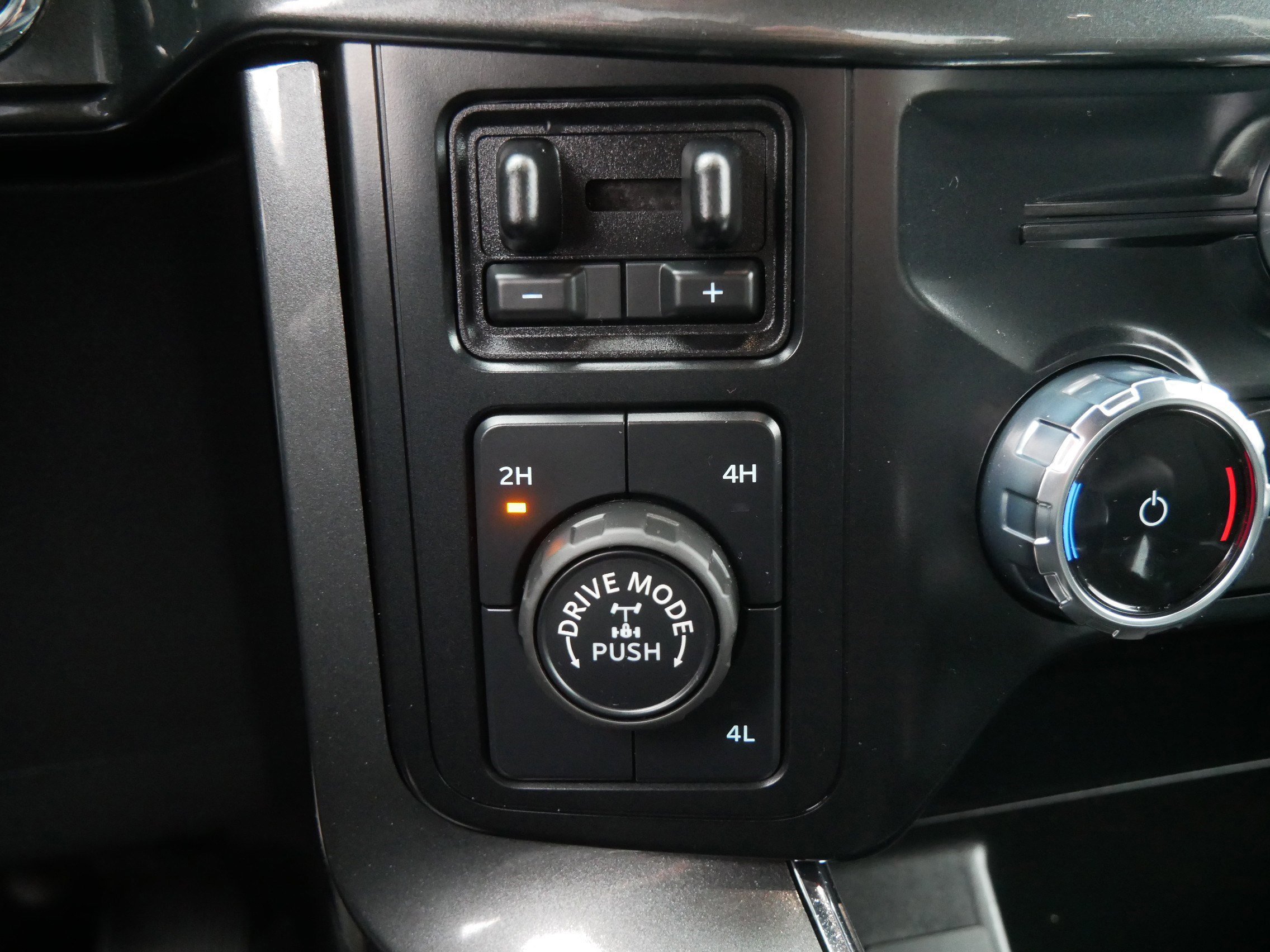 Certified 2023 Ford F150 XLT w/ Equipment Group 302A High image 30