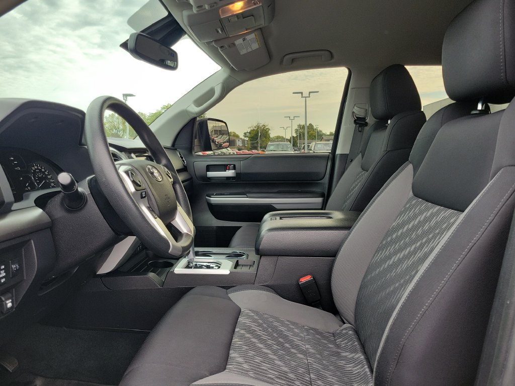 Used 2021 Toyota Tundra SR5 w/ TRD Sport Package AWD/4WD image 18