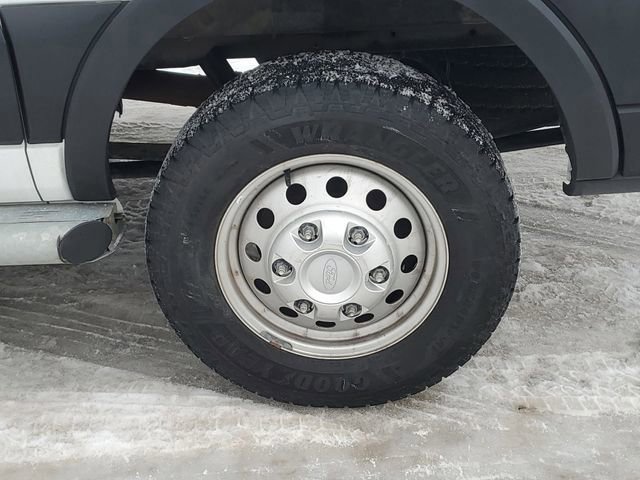 Certified 2023 Ford Transit 250 Low Roof AWD w/ Exterior Upgrade Package image 25