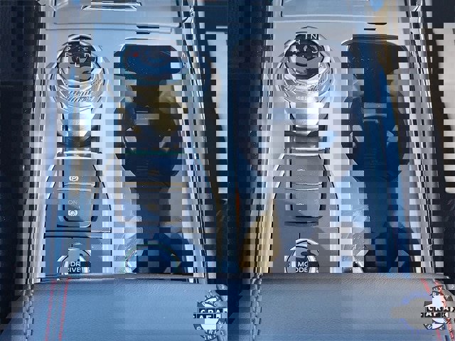 Certified 2022 Ford Explorer ST-Line w/ Class IV Trailer Tow Package image 18