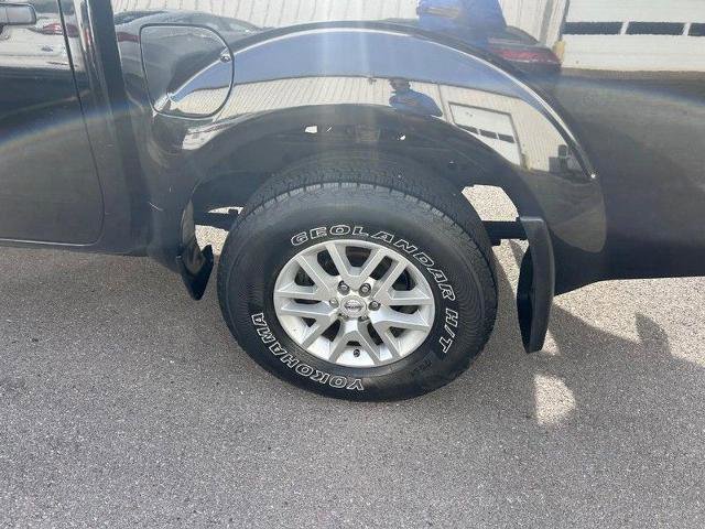 Used 2017 Nissan Frontier SV w/ SV Value Truck Package image 8