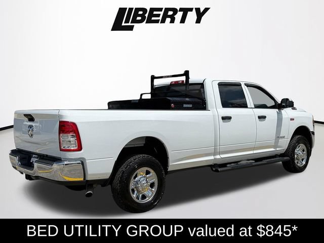 Used 2022 RAM 3500 Tradesman w/ Chrome Appearance Group AWD/4WD image 3