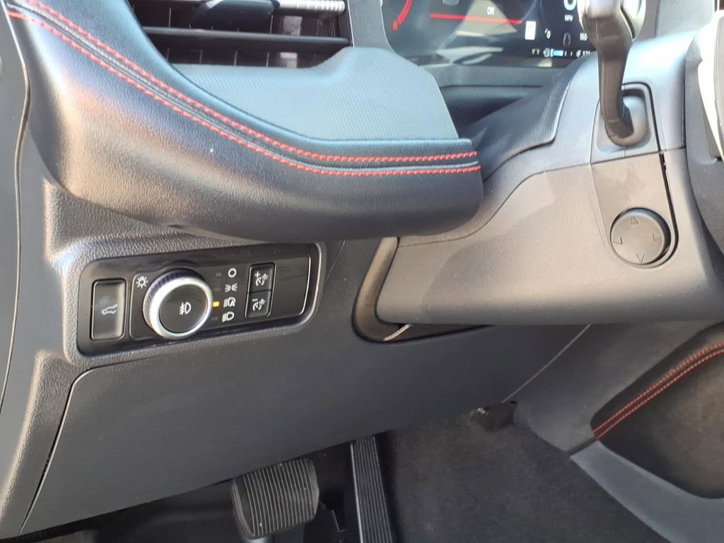 Certified 2025 Ford Explorer ST RWD image 18