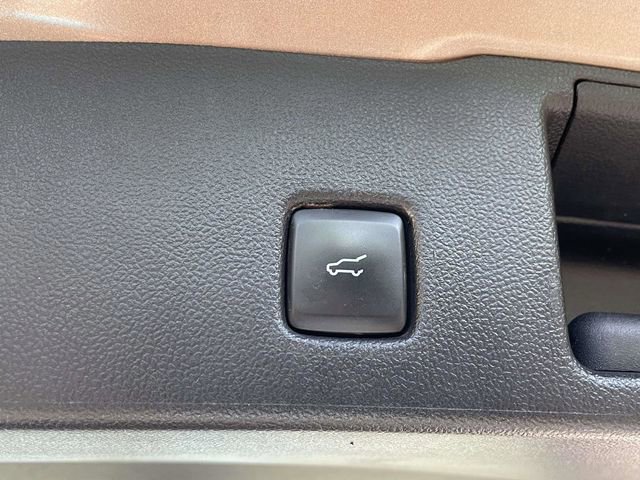 Certified 2021 Ford Escape SEL FWD image 28