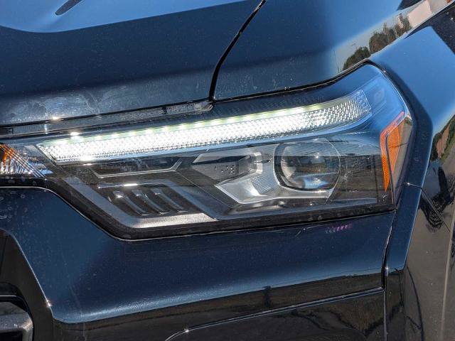 Used 2024 Chevrolet Colorado Z71 w/ Z71 Convenience Package 2 AWD/4WD image 10