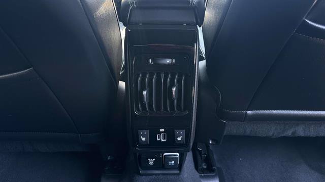 Used 2022 Jeep Compass High Altitude AWD/4WD image 29