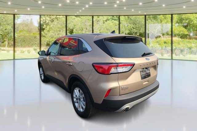 Certified 2021 Ford Escape SE w/ Convenience Package image 2