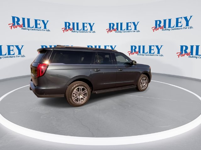 Certified 2025 Ford Expedition Max Active AWD/4WD image 9