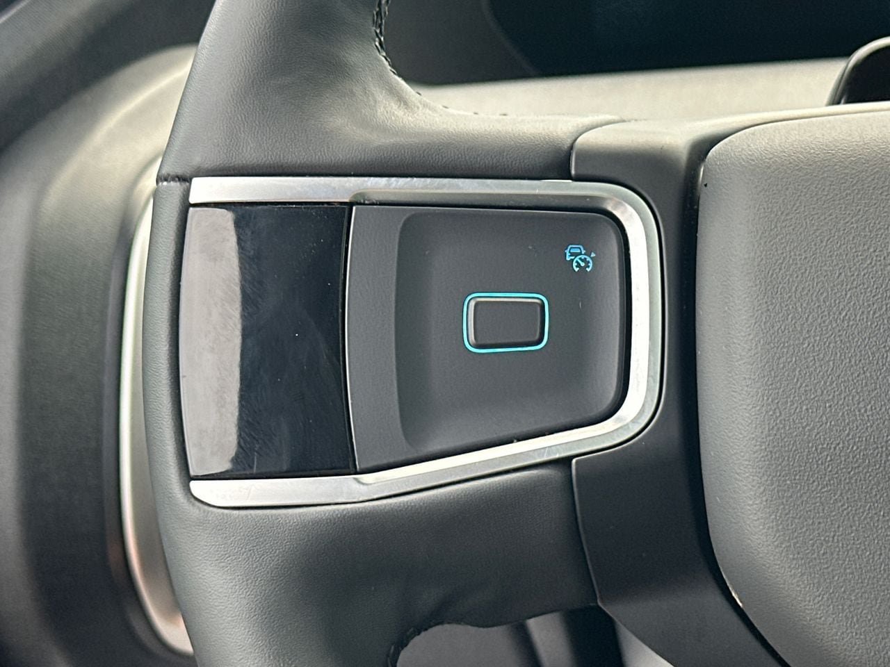 Certified 2025 Ford Expedition Max Active RWD image 27
