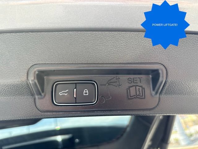 Certified 2022 Ford Explorer Limited w/ Equipment Group 301A RWD image 28