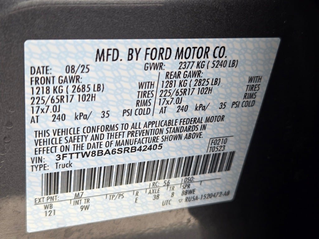 Certified 2025 Ford Maverick XL w/ Equipment Group 102A AWD/4WD image 31