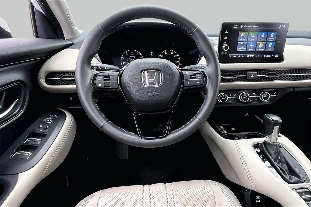 Used 2024 Honda HR-V EX-L image 5