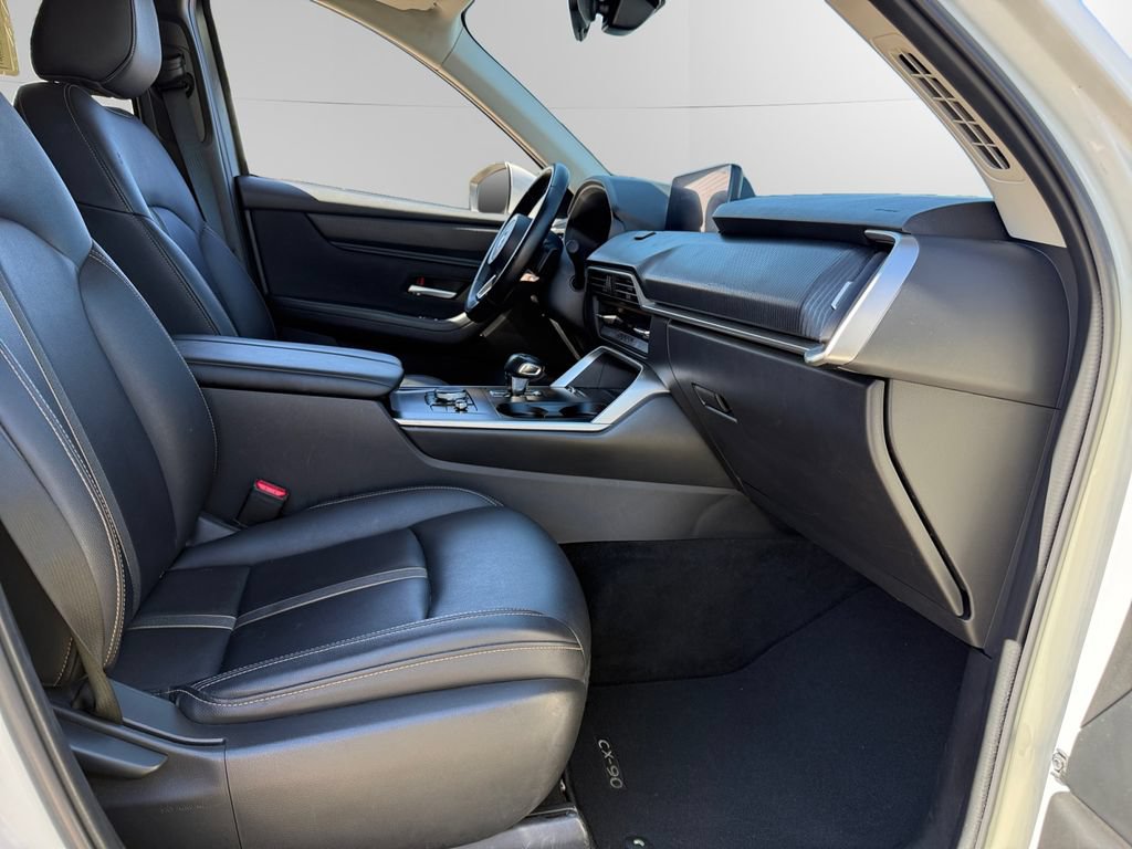Used 2025 MAZDA CX-90 3.3 Turbo w/ Select Package AWD/4WD image 15