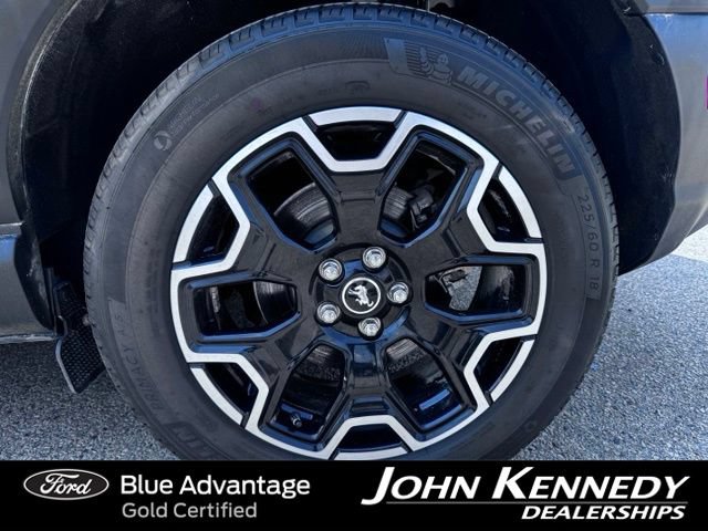 Certified 2025 Ford Bronco Sport Outer Banks w/ Outer Banks Tech Package+ AWD/4WD image 3