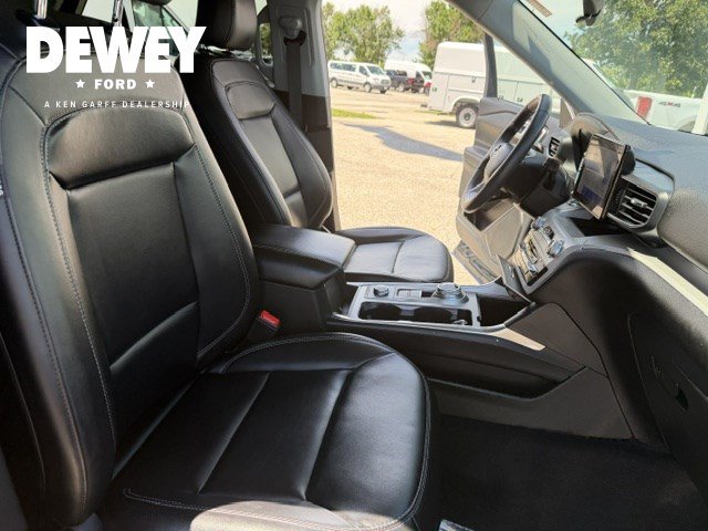 Certified 2023 Ford Explorer XLT w/ Equipment Group 202A AWD/4WD image 38