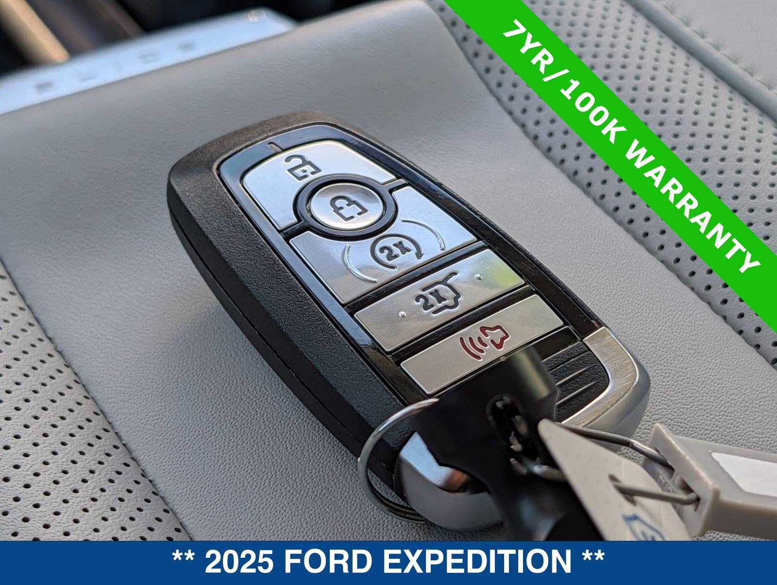 Certified 2025 Ford Expedition Platinum w/ Platinum Ultimate Package AWD/4WD image 37