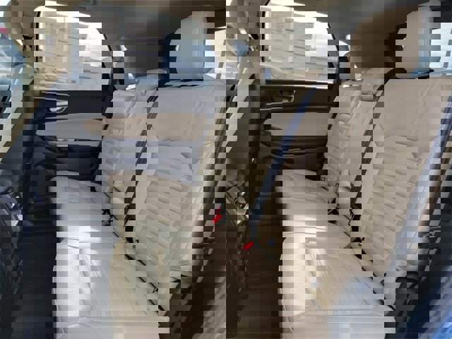 Certified 2018 Ford Edge SEL w/ Equipment Group 201A image 21