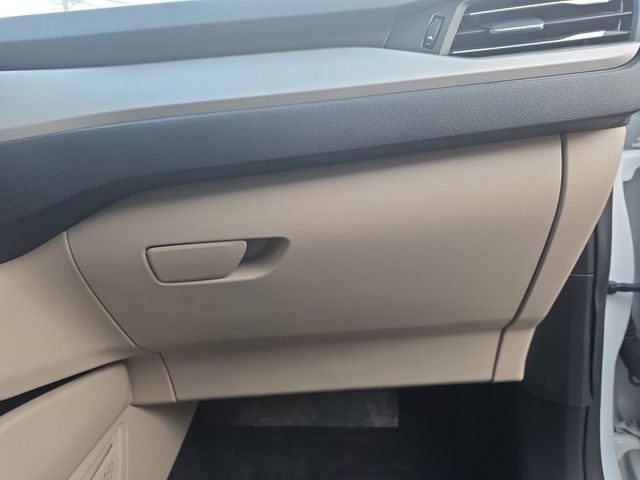 Certified 2022 Ford Escape SEL w/ Technology Package FWD image 17