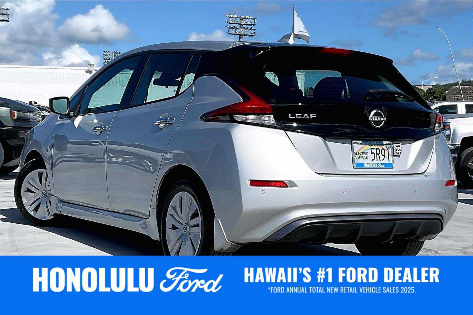 Used 2024 Nissan Leaf S FWD image 4