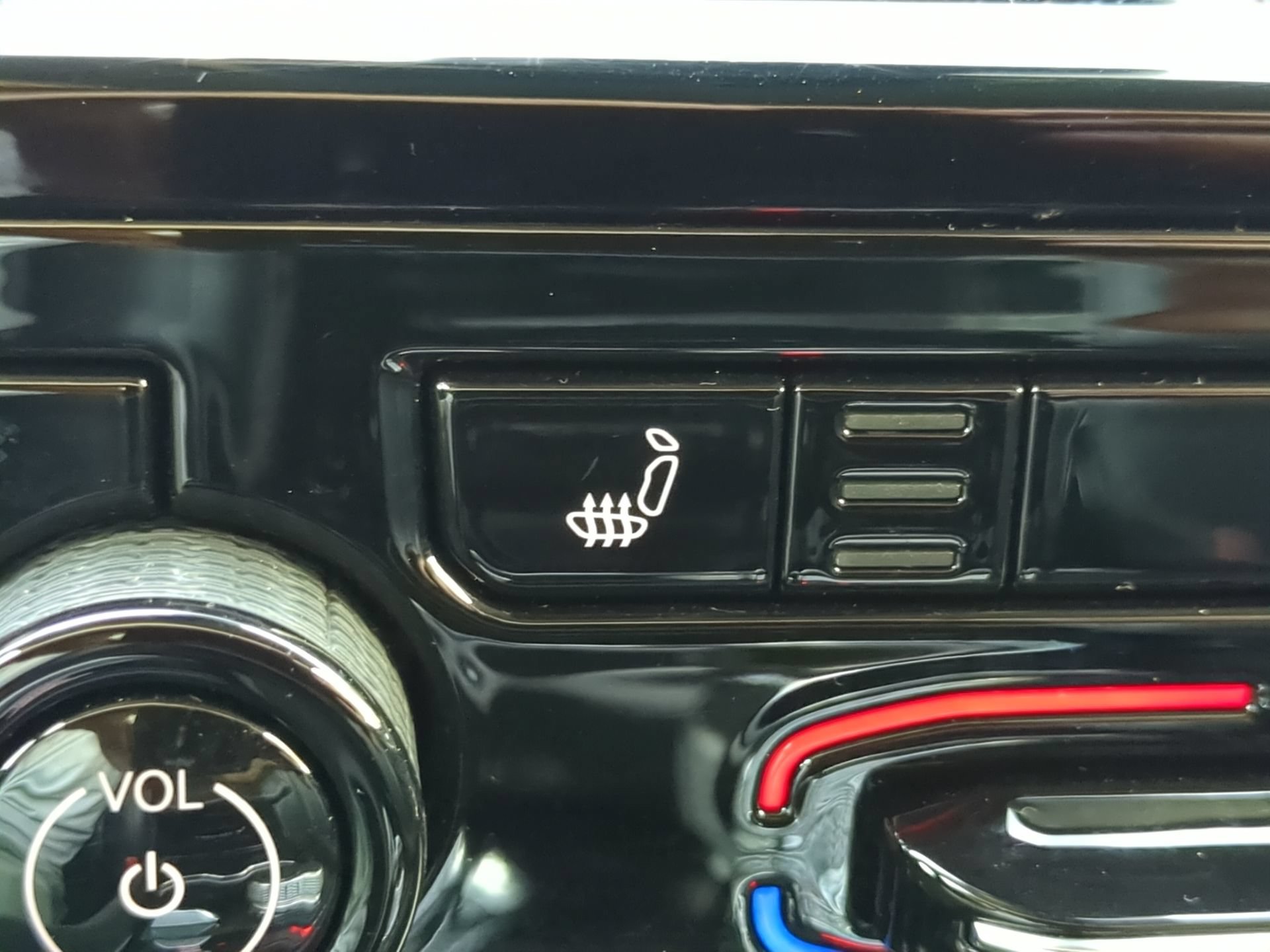 Used 2021 Jeep Grand Cherokee L Limited AWD/4WD image 63