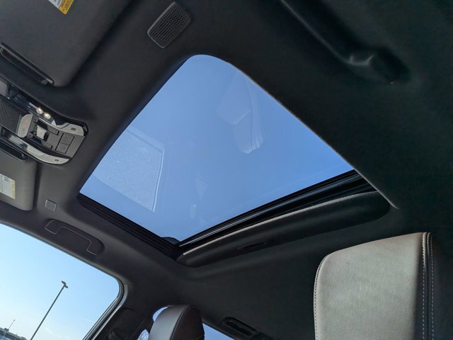 Used 2025 Toyota Land Cruiser image 26